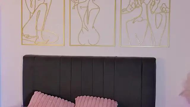 Lyra_Valtierra — Lick Dildo, blowjob and saliva