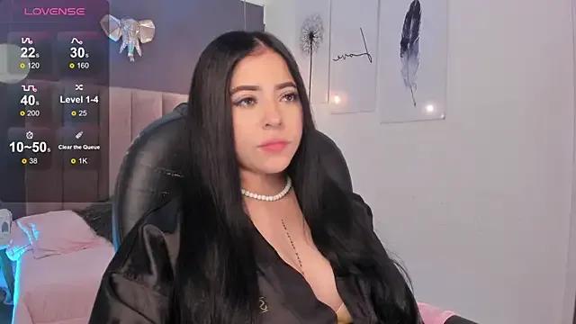 Maaiitee on StripChat 