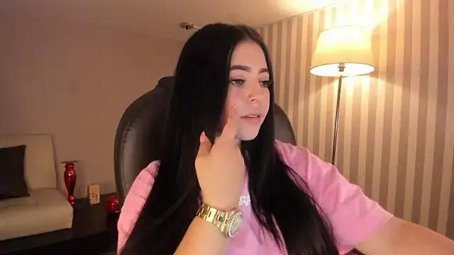 Maaiitee on StripChat 