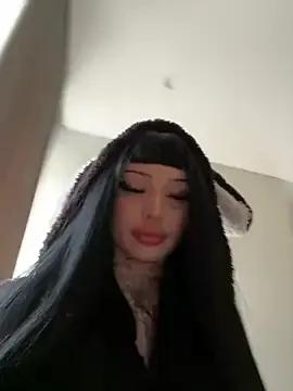 madelinexx — Boobs out 10m - last tip 