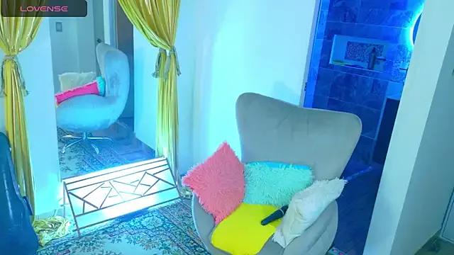 magali_19 on StripChat 