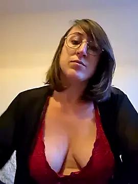 minierose on StripChat 