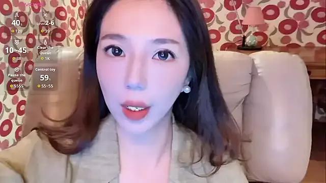 miss-lin on StripChat 