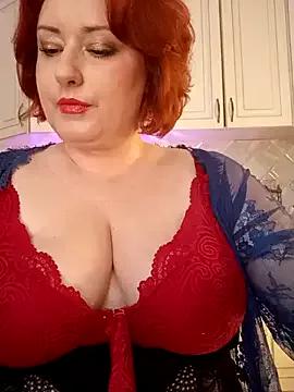 mom4you on StripChat 