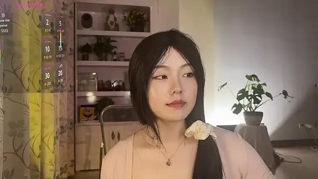 nanaliu6 on StripChat 