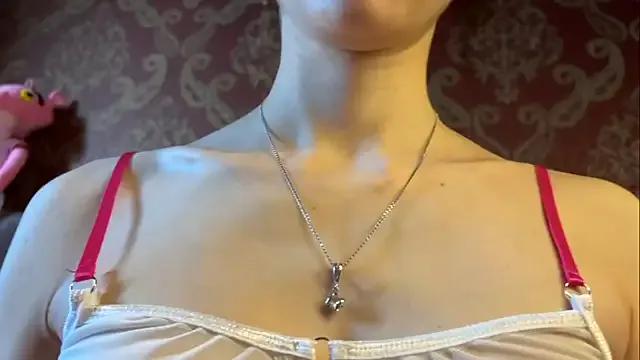 NanamiLovesTomoe on StripChat 