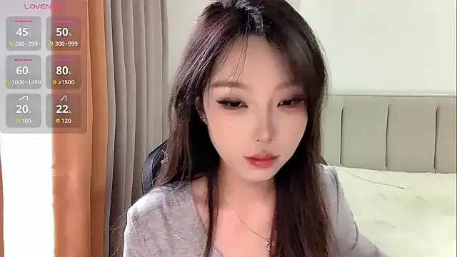 Puppy-12 on StripChat 