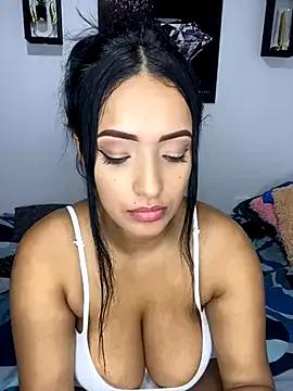 SaharQamar on StripChat 