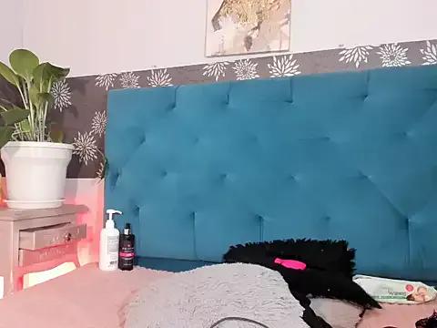 SamaradelaRoux on StripChat 