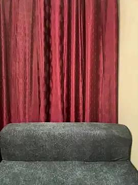 sassygirl4141 on StripChat 