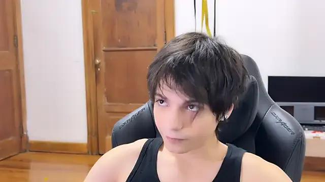 SasukeUhchiaa on StripChat 