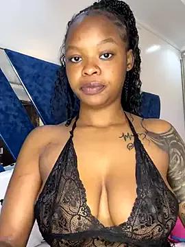 SexxyLunar on StripChat 