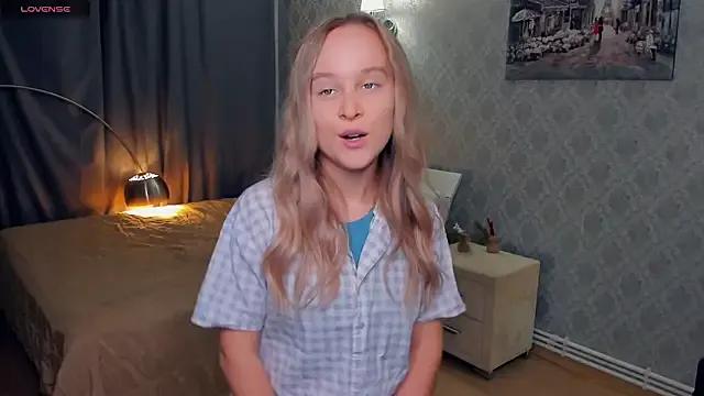 SoonMoor on StripChat 