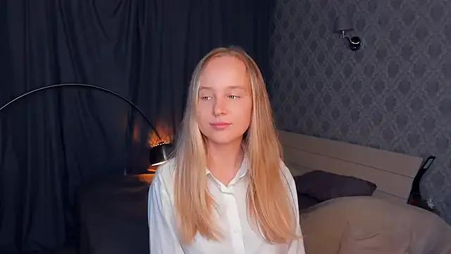 SoonMoor on StripChat 