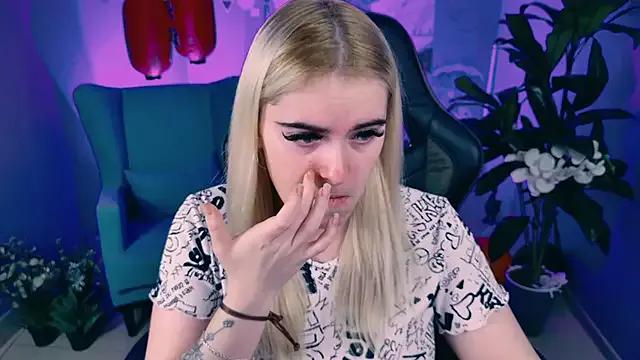 Stef_Nicks — Write my name on yourself.