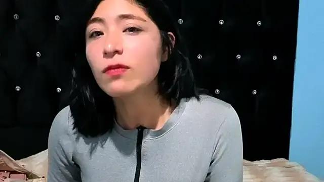 Sullyoonn on StripChat 