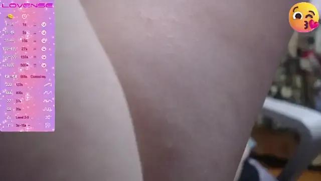 sweetbbabe — show pretty eyes and naked