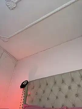 SweetJennaa on StripChat 