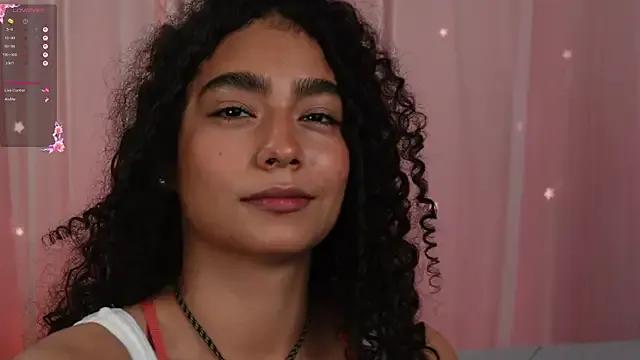 Victoria_Curly —  Suck fingers sensually lookin at you