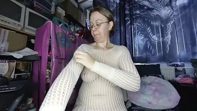 xNiceTitsx — play pussy